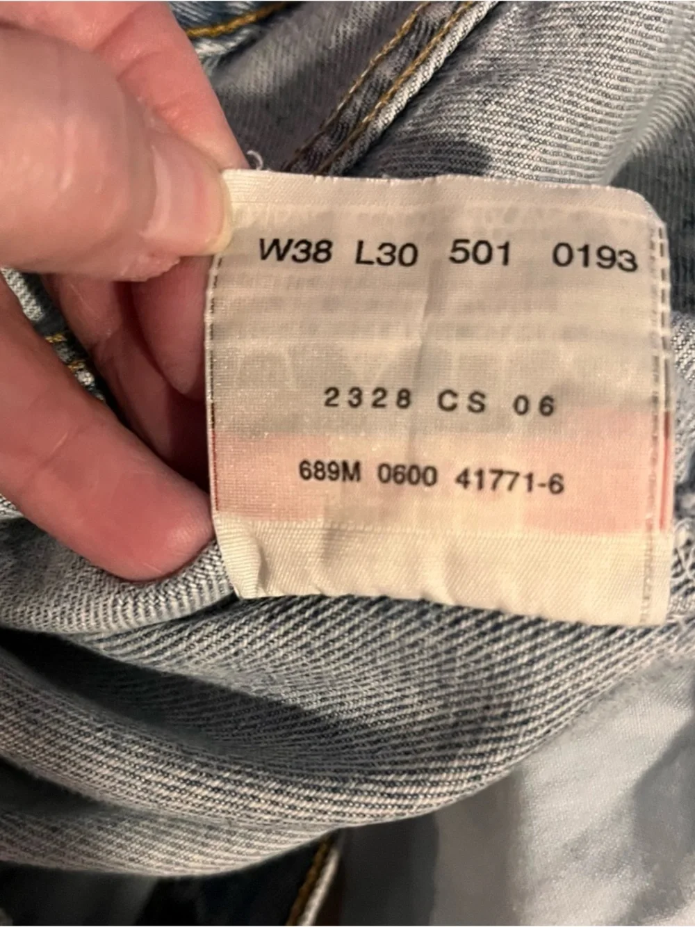 Men's Vintage Levi's 501 XX Button Fly Light Blue Wash Denim Jeans Sz 38 x 30